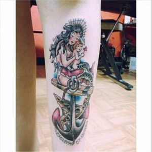 ⚓ Old School ⚓ #sailorjerry #tattoo #oldschool #mermaids #Tattoodo #girlink #tattooedlady