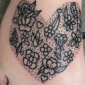 Floral heart #tattoo #foottattoo #girlswithtattoos #tattooist #girlytattoo