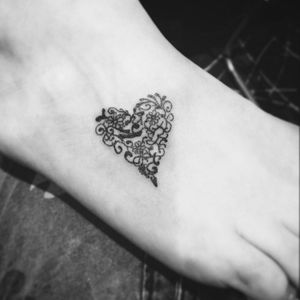 #foot #girly #heart #paisley #cute #tatt #tattooartist #tattoo #inkedgirl #nopain #nogain #inked #cool #detail #commentifyouwant #uk #kent