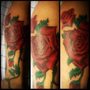#benotattoo #tattooroses #tattoorosas #flores #flowers #redroses #oneredroseforever