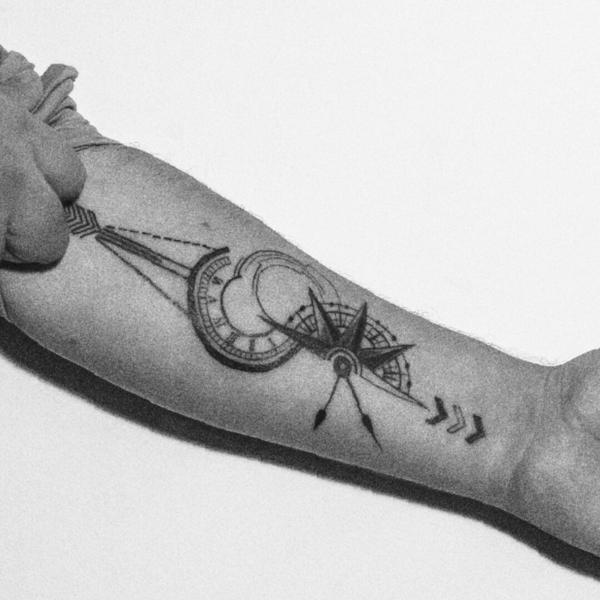Tattoo uploaded by José Pablo • Time/Space #arrow #time #space #forearm  #armtattoo #clock #compass #romannumerals • Tattoodo