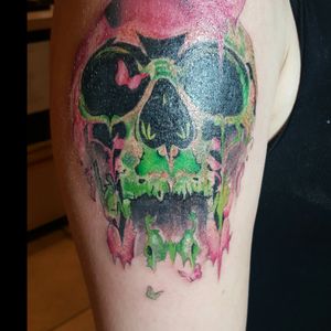 Kool pink green skull piece