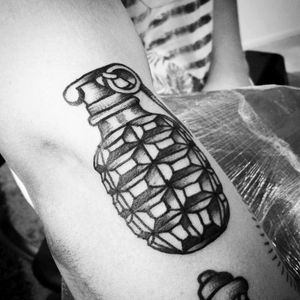 #granada #oldschool  #traditional  #tattoos  #armtattoos #granade