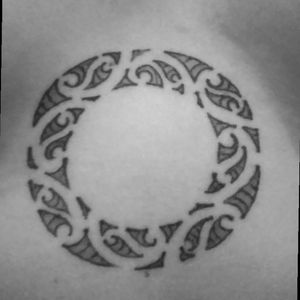 Maori Tattoo done at Everlast Tattoo in Auckland. #maoristyle #maori #maoritattoo #everlast #auckland #breasttattoo #sternumtattoo #circle #circleoflife #maoricircle