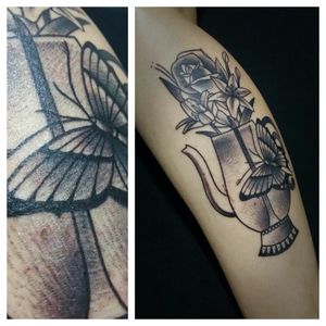 #tatttoo #tatuagem #tattoos #customtattoos #loveclassictattoos  #tattooartist  #flowers #flower #floraltattoo #baterfly #oldschool #oldschooltattoo #traditionaltattoos  #closeup