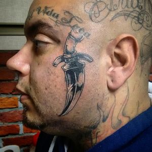 Cover up do meu Brother Junior Prieto Tattoo! Adaga Blackwork! Telefone para contato: (11)94132-9781 @adriano.oli @adriano.oli @adriano.oli #insta #tattoo #tattoos #tatuagem #tattooing #tattooer #tattooed #tattooist #tattooart #tattooartistc #tattooartist #tattooin #tatuage #tattooage #worktattoo #tattoowork #tattoolife #tatuaria #tattooinked #tattooing #tatuaje ##itu #sp #eletricink #everlast #tattoodo #adaga #coverup #blackworkers_tattoo #blackwork