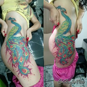 Watercolor Artistic tattoo Insta :@Gleytattoo #pavão #animal #animalslover #animals #watercolor #watercolorartist #watercolorart #tattoo #tattoos #girly #girltattoo #TattooGirl #sexy #sexytattoogirl #GibiGirls #curitiba #curitibatattoo #brasil #electricity #SacredElectricTattoo