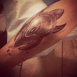 #legtattoo #polinesiantattoo #tattoo #turtle