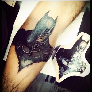Batman. 💉🎨 #tattoo #tatuagem #tattoobatman #batmantattoo #arte #artink #tattoodo #marcelomarquestattoo #marcelomarques #artwork #ink #inked #tatuajes