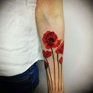 Poppy flower colour tattoo#dreamtattoo #mydreamtattoo