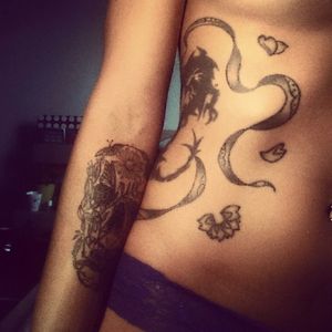 #skull #skulltattoo #InkForGood #TattooGirl #tattooart