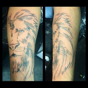 Simple and thin lines work.#lion #lionhead #montreal #monsterink514 #lining