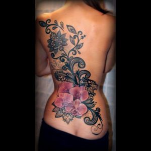 #blacklace #dreamtattoo by #amijames with #redroses instead of the pink orchids. I can even imagine it with white ink...