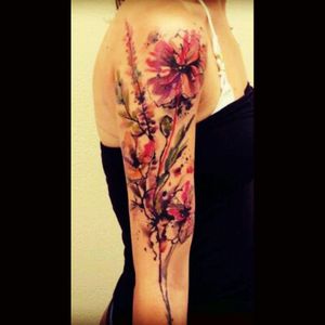 Cool watercolour flowers & stem tattoo#dreamtattoo #mydreamtattoo