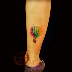 Cute watercolour hit air balloon tattoo#dreamtattoo #mydreamtattoo