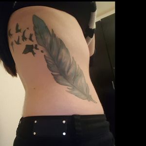 #Firsttatto #Feather #Birds #TattooGirl #Ribs #tattoo