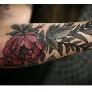 I've always loved nature and I'd love to get something like this on my arm #dreamtattoo #amijames