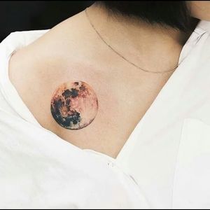 Cool realistic moon tattoo#dreamtattoo #mydreamtattoo