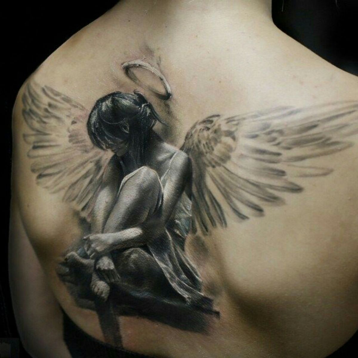 Татуировка мужская девушка. Тату ангел. Тату ангел с крыльями. Тату ангела на спине. Тату ангелов с крыльями.
