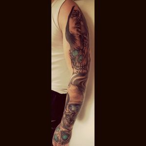 Great swedish tat'artist DIP delivered a solid 20 hours sleeve in 3 days. Ouch!