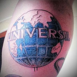 #universal #universalstudios #orlando #florida #america #christmasholiday #tattoo #inked #legtattoo #legsleeve