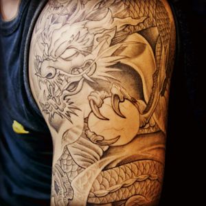 #dreamtattoo As an adopted child, I've always wanted to get closer to my asian/ vietnamese origins. This type of Dragon designs, always inspires me to be a better and a stronger person. Sounds cliché, right ? Of course if I ever get my own dragon tattoo, I'd love to design it by myself , and add pretty much everything that represents the girl I've become today.
