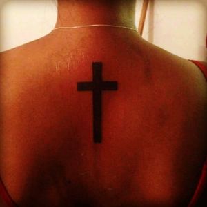 Cross by V'Ink tatouage