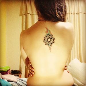 #mandala #fullcolor #TattooGirl