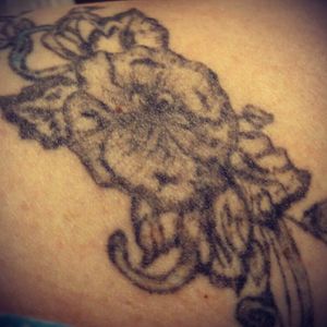 This is the first and last tattoo that I did myself..... it's on my leg...did it with a homemade gun.... I either would like it reworked...add some color.... or a nice cover-up.... just haven't decided....