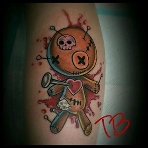 New school voodoo doll I did at Freedom Tattoo located in Hixson TN thanks for checking it out!!! #chattanoogatattoo #newschool #voodoo #VoodooDoll #fullcolor #colorful #fusionink #eikondevice #tntattoo #tntattoos #Bloodshed #bloodsplatter