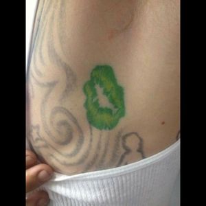 Radioactive lips done a while back in the #armpit