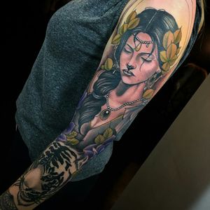 Cool colour lady portrait sleeve with tiger tattoo