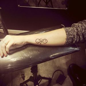 #tatoueurs #joigny #inked #tattoo #bourgogne #faktattoo #tatooed #lettertattoo  #infinitytattoo