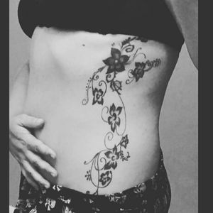 My ribs tattoo#sidetattoo #coverup #costela #ribs