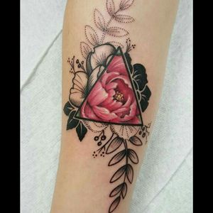#dreamtattoo  would love this on my arm but maybe with a watercolor rose instead