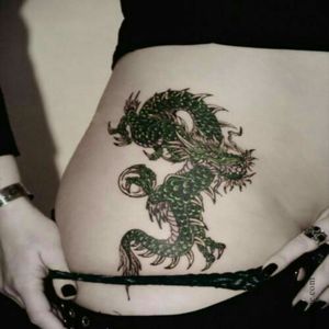 I really want a #dragon tattoo on my hip. Something similar to this, but bigger.Artist unknown.
