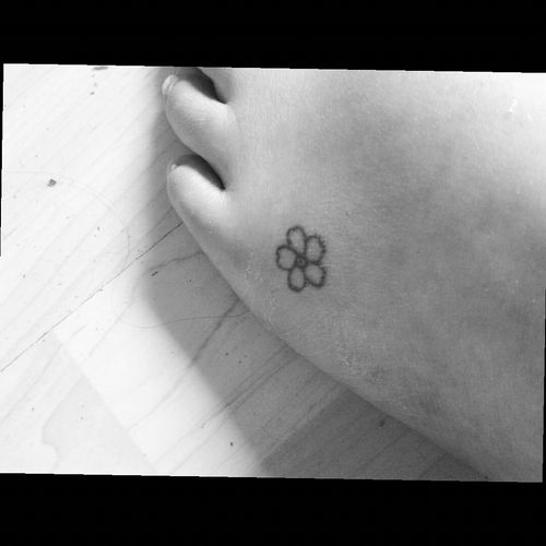 Tattoo Uploaded By Raven Forgetmenot Flower Small Foot Girlytattoo Littletattoo Unfinished Tattoodo