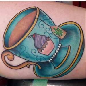 Better picture of my teacup#tattoo #girlswithink