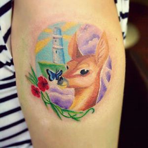 Life is strange Tattoo by @agny #lifeisstrange #game #doe #watercolor #tattoo #watercolortattoo #fullcolor #lighthouse #nature