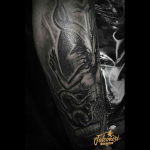 Para orçamentos:(11) 3331-7081 / (11) 95272-9945falconeritattoo@gmail.com#tattoo #tattoosp #tatuagem #tattoolovers #tattootime #tattoolife #darkart #macabreart #morbidart #horrorart #horror #macabre #sp #011 #falconeritattoo #24demaio #blackandgreytattoo #blackandgrey #artenapele #ink #inked #tattoocommunity #usoelectricink #sublimemachine #electricink