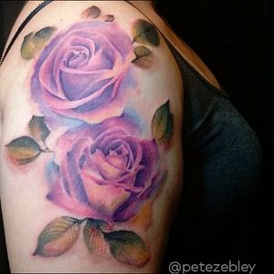 Sick realistic watercolour pink/purple pair of roses & leaves tattoo#dreamtattoo #mydreamtattoo