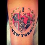 #ilovenewyork #NickBryant #wolfantlers #heart #iheartnewyork #statueofliberty #twintowers #newyorktattoo #newyork #longisland #brooklynbridge #nyc #backofthigh #backofthethigh