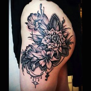 Love this design. I'm a sucker for beautiful flowers.