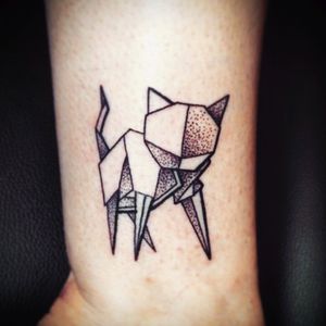 Really interesting abstract cat design