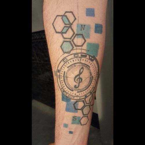 That was my first tattoo, is a #Compass with some geometry around and the music as the center of everything. That was designed and made by tattoer #FranyellDelgara here in #Colombia at #MorbidaTattooStudio #Morbida #CompassTattoo #compasstattoos  #Arm #Arms #leftarm #forearm #Forearms #LeftForearm #Left #watercolor #geometricwatercolor #geometry #geometric #tattoo #Music #musical #musical #musictattoo
