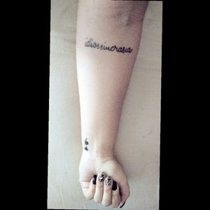Two Tattos here!!Idiosycrasy: definition: 1.a characteristic, habit, mannerism, or the like, that is peculiar to an individual. #Idiosycrasy #Idiossincrasia #InPortuguese #MyPeculiariatesSemi colon: No. I'm not suicidal. I have no psychological disorder, but like as you, I could have. So it's a small tattoo with a giant meaning. Love has no end, life has to go on, stay strong. No to Suicide.#StayStrong  #SemiColon #PontoeVírgula #SemicolonProject #LoveLiterature #Lovehasnoend