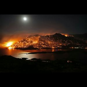 #erskinefire my home town.  Lake Isabella CA