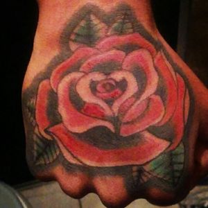 Tattoo rose freehand.#tattoorose #rose #hand #freehand #brazil