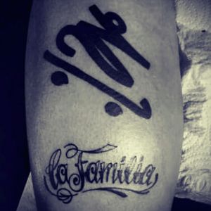 Terceira #tattoo #rockandroll #cbjr #skateboard #charliebrown #lafamilia #013