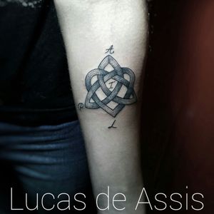 #tattoo #tatuagem #portalegre #tatuaje #brasil #starbritecolors #blackwork  #dotwork #pontilhismo #symbols  #symbol